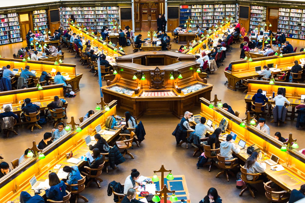 Crowdsourcing image of workers in a library