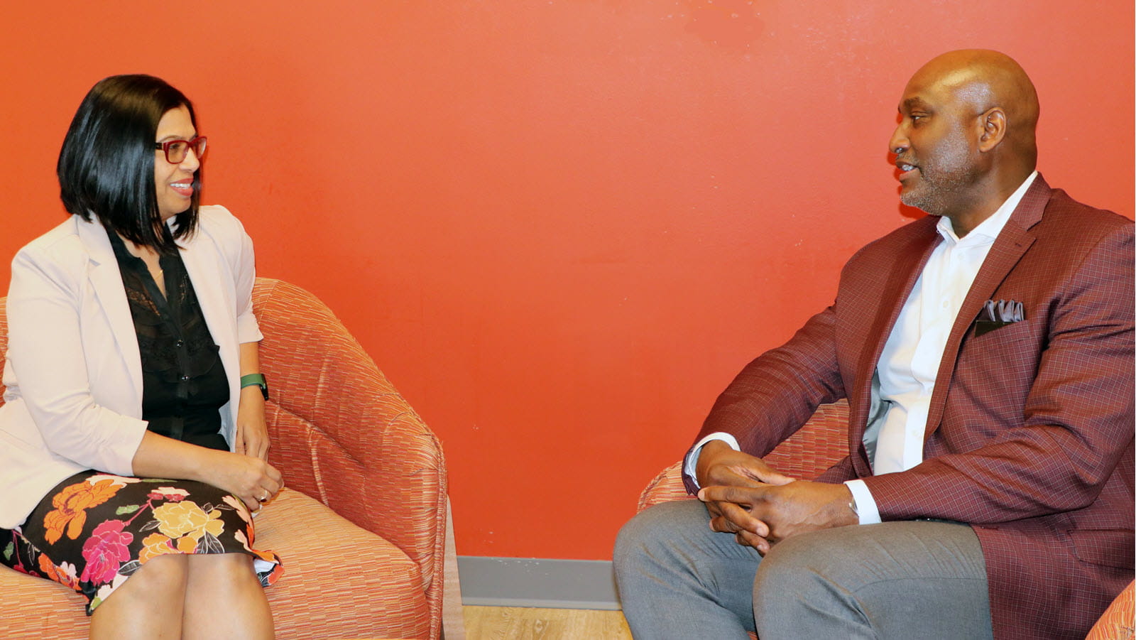 Nidhi Chaudhary (left), Global Head of DE&I at CSL, talks with Darrin Anderson, President and CEO of the Urban League of Philadelphia. Anderson recently spoke with employees at CSL during a webinar that focused on the partnership between CSL and the Urban League. 